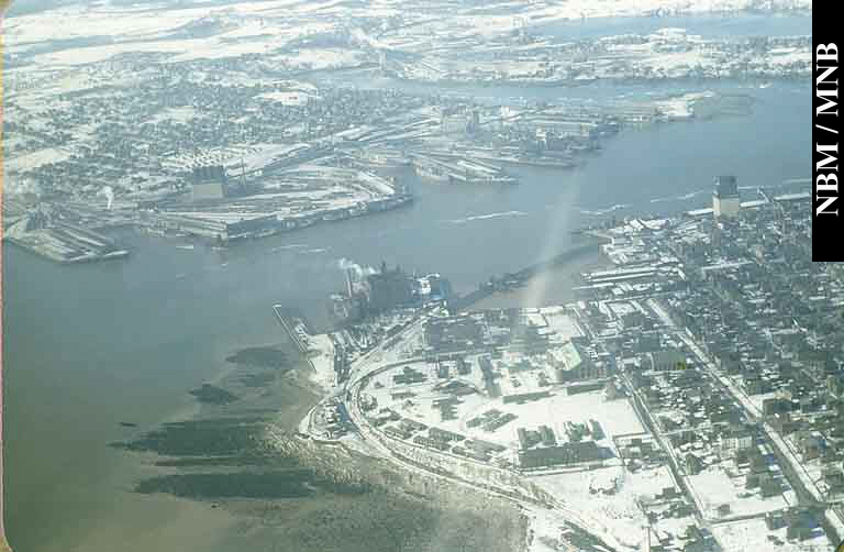 Vue arienne du port, Saint John, Nouveau-Brunswick