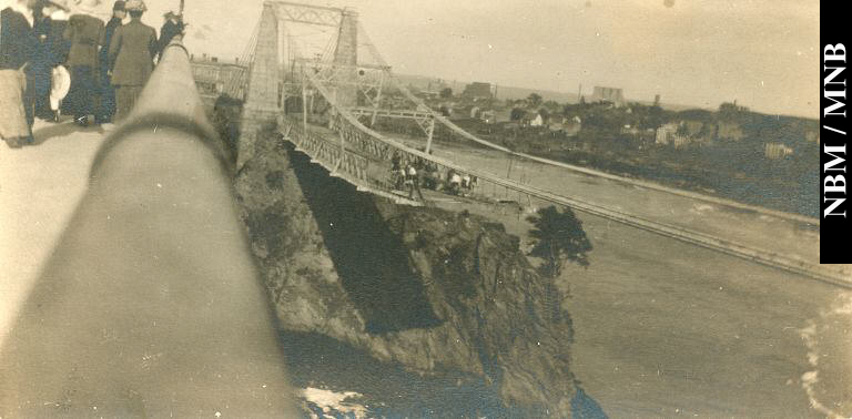 Dmolition du vieux pont suspendu, chutes rversibles, Saint John, Nouveau-Brunswick